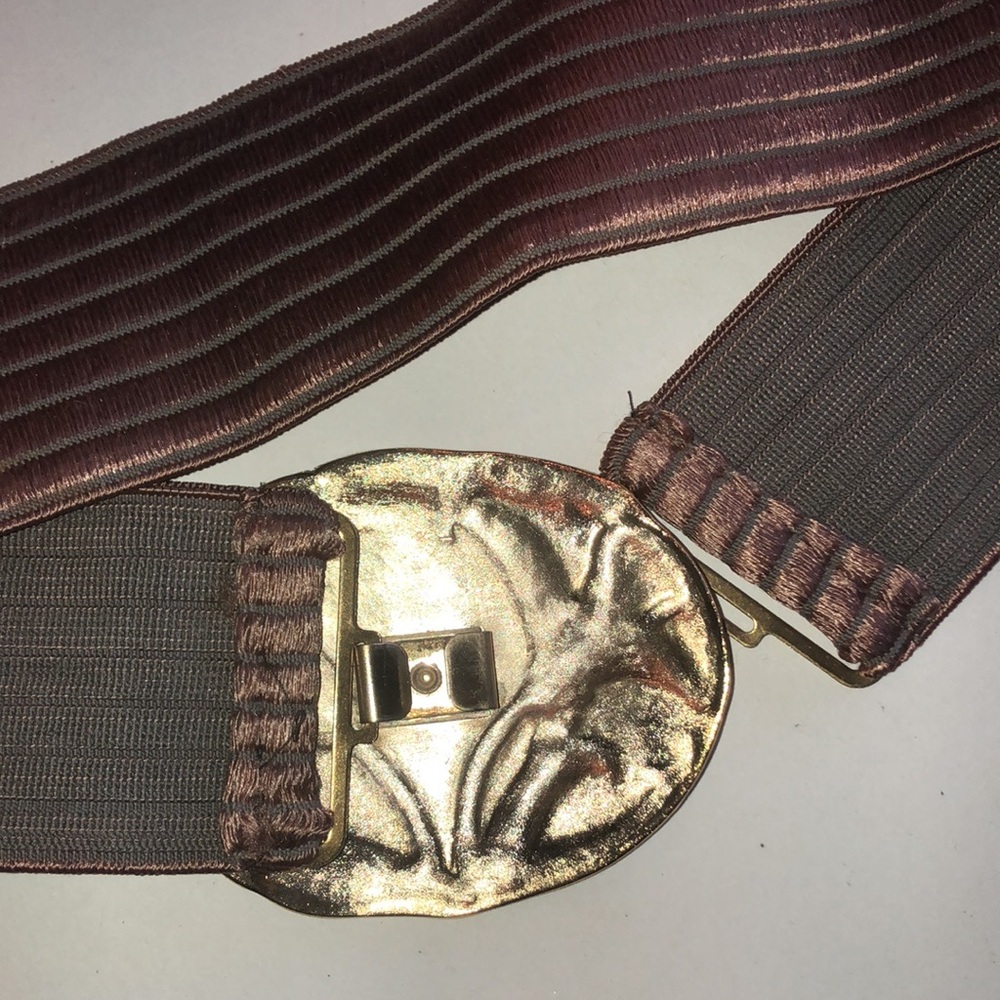 Vintage Gold Tone Enamel Floral Belt Buckle Stretchy Belt - Picture 7 of 8